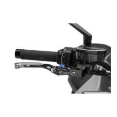Maneta de freno Puig 4.0 extensible y abatible con cuerpo central negro, extension plata y selector azul
