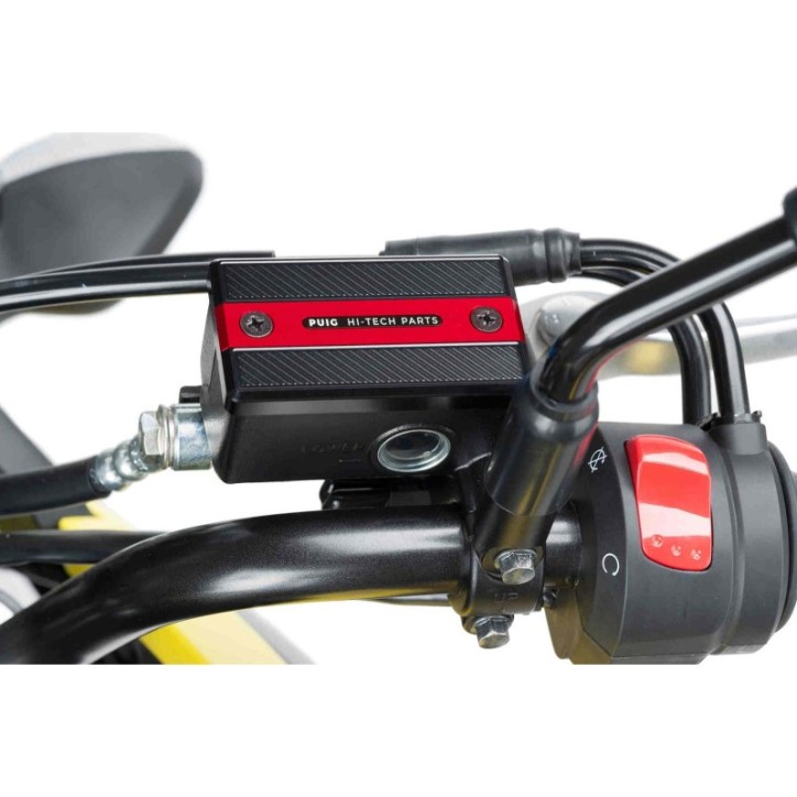 PUIG TAPPO SERBATOIO ANTERIORE PER FLUIDO FRENO SUZUKI DL1050 V-STROM 20-23 ROSSO