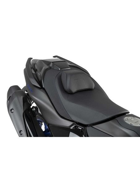 Funda de asiento trasero Puig para Yamaha T-Max 560 Max Tech 25-26 con aspecto de carbono