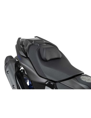 Funda de asiento trasero Puig para Yamaha T-Max 560 Max Tech 22-24 con aspecto de carbono