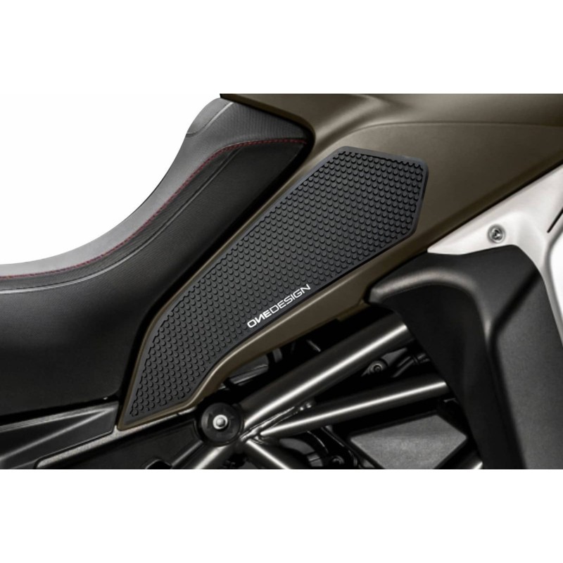 PUIG AUTOCOLLANT DE RESERVOIR SPECIFIQUE LATERAL DUCATI MULTISTRADA 1200 ENDURO 16-18 NOIR