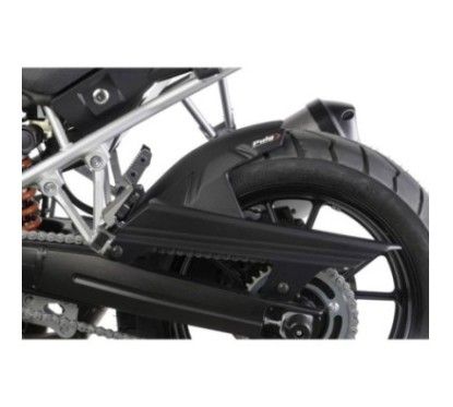 Guardabarros trasero Puig para Suzuki DL1000 V-Strom 14-19 simil carbono