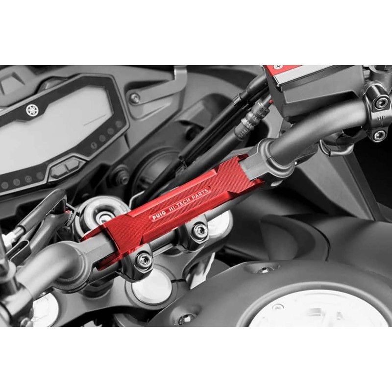 Renfort de guidon Puig pour Yamaha Tracer 700 2018 rouge