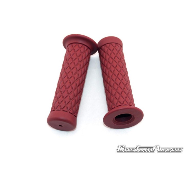 CUSTOM ACCES GRIPS MOD. FAST LINE RED - COD. PE0010R - Material: rubber. Length: 123mm. Diameter: 22mm.